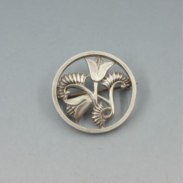  Geoffrey Bellamy for Ivan Tarratt Silver Lotus Flower Brooch