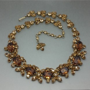 Beautiful 1950's Citrine and Topaz Coloured Crystal Flower Necklace