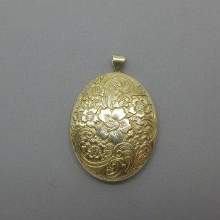 Lovely Quality Gold Plated Sterling Silver Engraved Locket