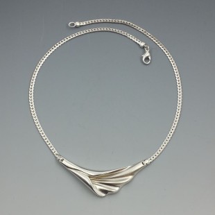 GIFA Denmark Elegant Silver Necklace