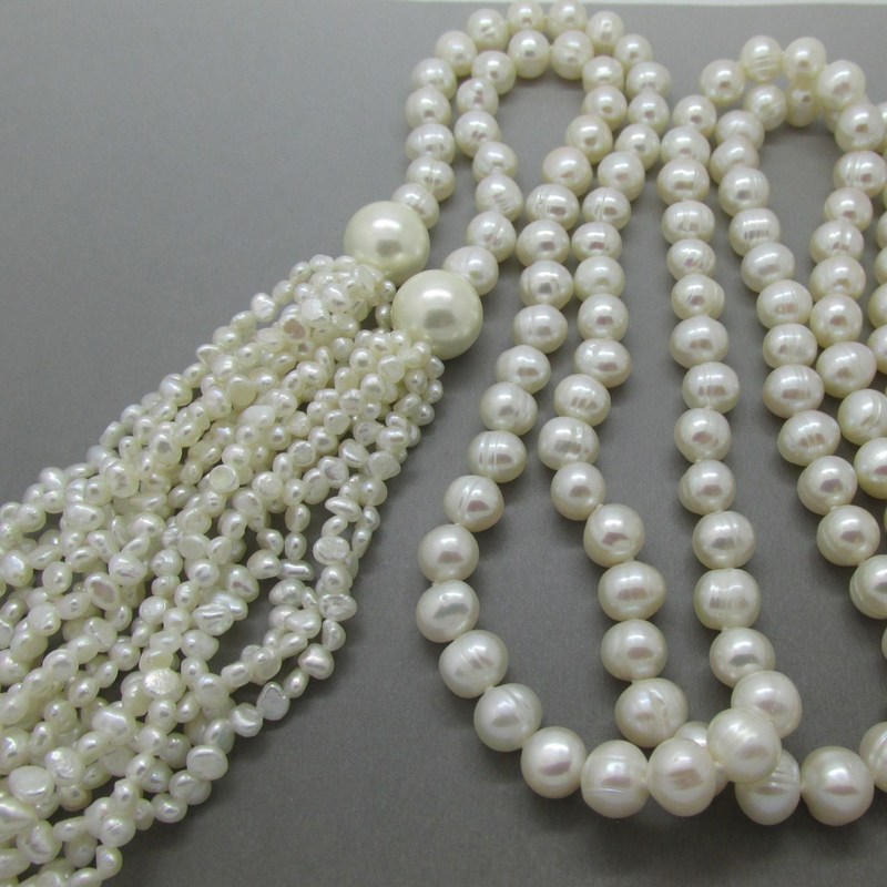 Freshwater pearl necklace