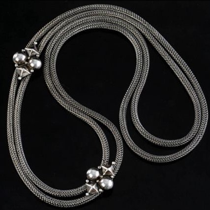 Saara Hopea silver chain necklace